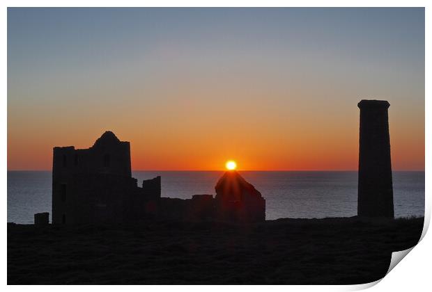 Sunset over ruins with sea at Wheal Coates, Cornwall Print by mark humpage