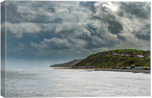 Cromer Canvas Print by Andrew Sharpe