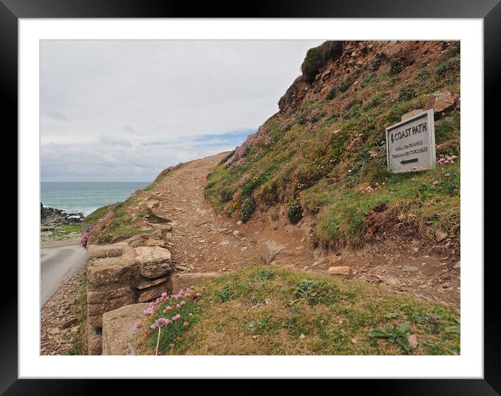 Cornwall coast path overlooking Chapel Porth Framed Mounted Print by mark humpage