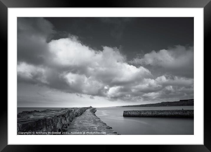 St Andrews seascape in black and white  Framed Mounted Print by Anthony McGeever