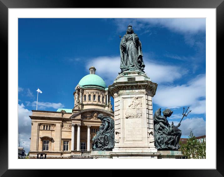 Queen Victoria Statue and City Hall in Hull Framed Mounted Print by Mark Sunderland