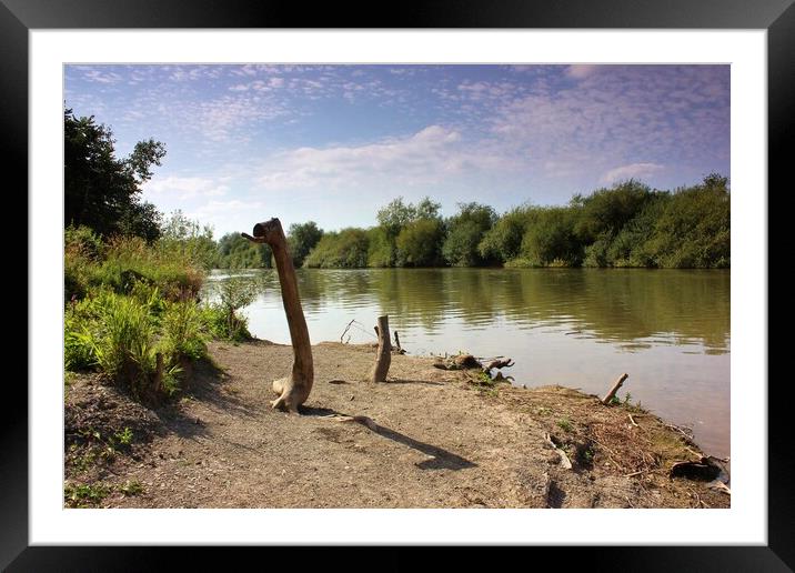 Beach on the River Severn Framed Mounted Print by Susan Snow
