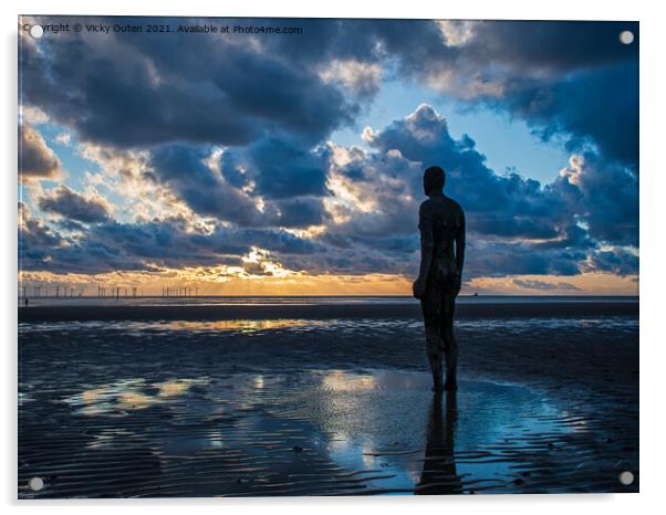 Anthony Gormley Statue standing on a beach in fron Acrylic by Vicky Outen