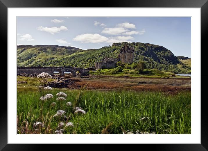 Eilean Donan Castle Framed Mounted Print by Sam Smith