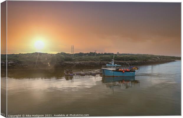 Sunset over the River Hayle, Cornwall, England Canvas Print by Rika Hodgson