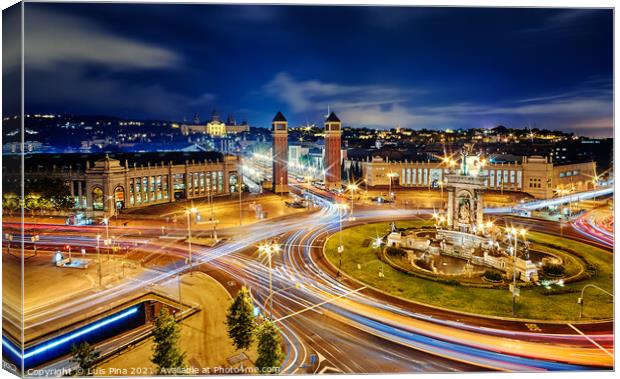 Placa d'Espanya at night in Barcelona, in Spain Canvas Print by Luis Pina