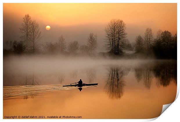 Early morning paddle Print by detlef klahm