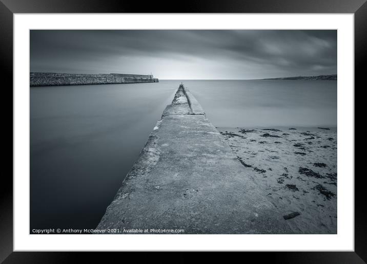 St Andrews Harbour in mono Framed Mounted Print by Anthony McGeever