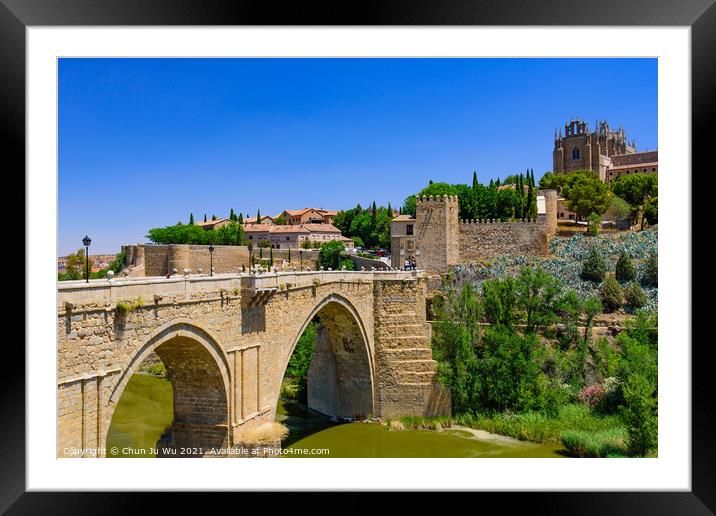 St Martin's Bridge, a medieval bridge across the river Tagus in Toledo, Spain Framed Mounted Print by Chun Ju Wu