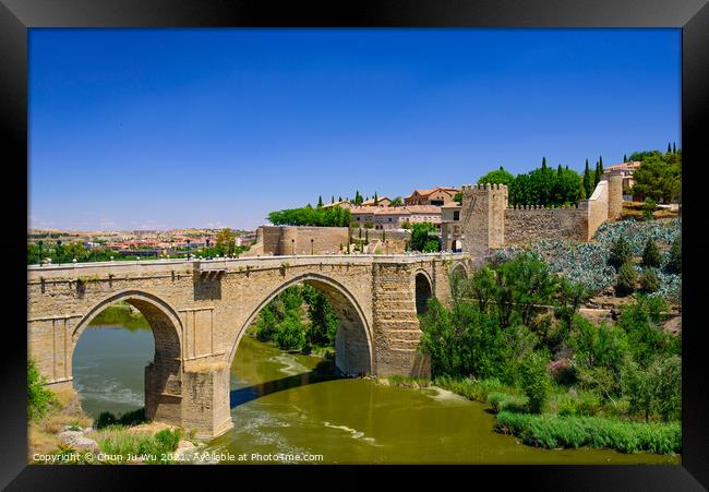 St Martin's Bridge, a medieval bridge across the river Tagus in Toledo, Spain Framed Print by Chun Ju Wu