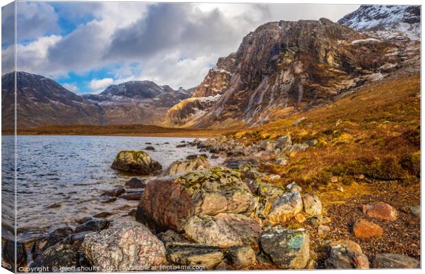Fionn Loch in the Scottish Highlands Canvas Print by geoff shoults