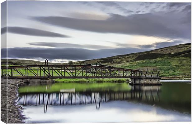 Spillway Canvas Print by Sam Smith