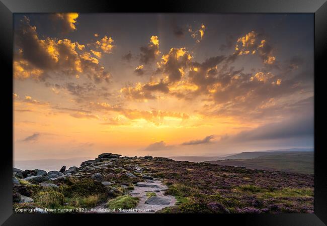 Stanage Edge Sunset Framed Print by Dave Harbon