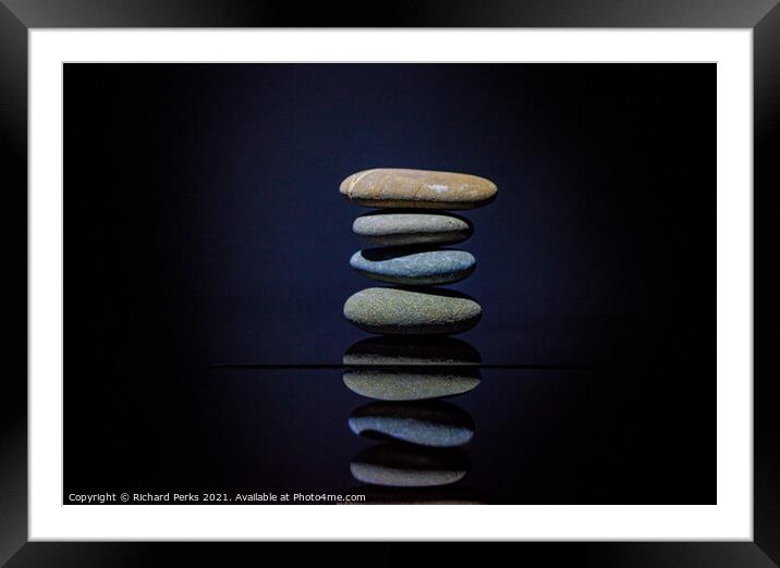 Beach pebble reflection Framed Mounted Print by Richard Perks