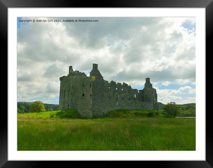 kilchurn castle  argyll and bute  Framed Mounted Print by dale rys (LP)