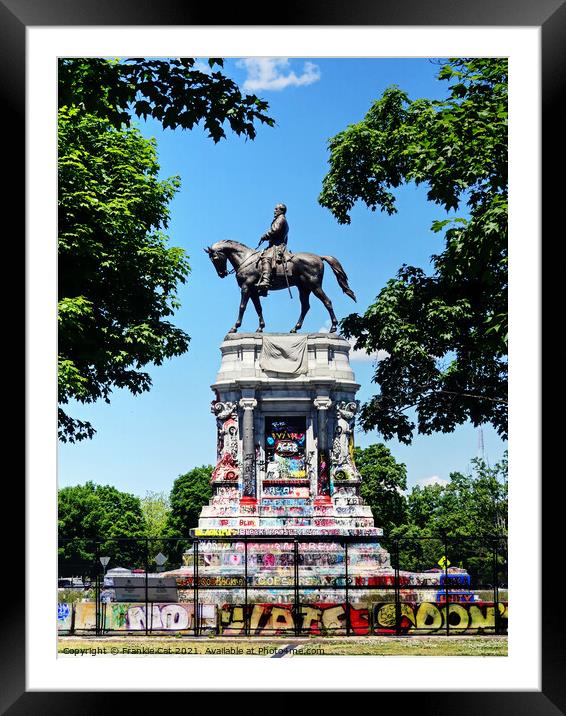 Robert E. Lee Statue Framed Mounted Print by Frankie Cat