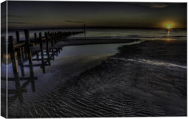 Sunrise at Overstrand Canvas Print by Rob Hawkins