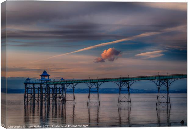 Clevedon Pier at low tide Canvas Print by Rory Hailes