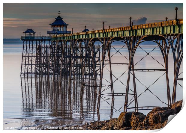 Clevedon Pier at low tide Print by Rory Hailes