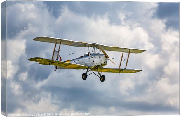 de Havilland Tiger Moth Canvas Print by Steve de Roeck