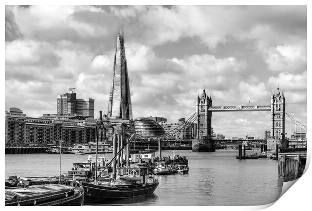 River Thames skyline in monochrome Print by tim miller