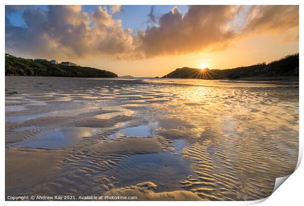 Setting sun at Porth Beach (Newquay) Print by Andrew Ray