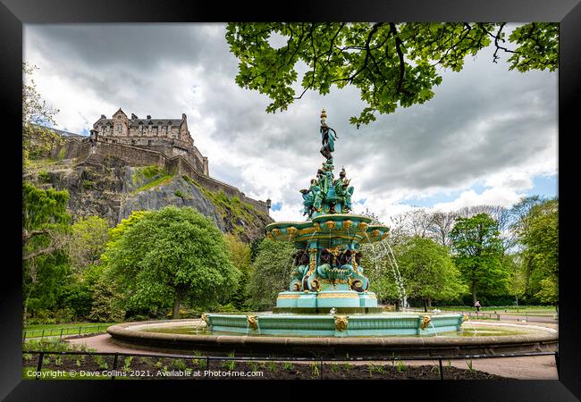 Ross Fountain in West Princes Street Public Gardens with Edinburgh Castle in the background, Edinburgh, Scotland Framed Print by Dave Collins