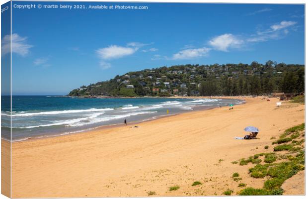 Palm Beach in Sydney Canvas Print by martin berry