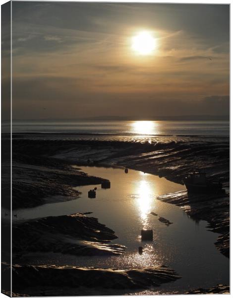 Golden Sunset over water at Clevedon harbour, Somerset. Canvas Print by mark humpage