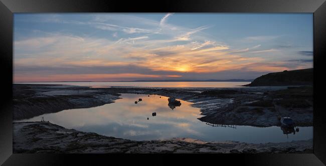 Golden Sunset over water at Clevedon harbour, Somerset. Framed Print by mark humpage