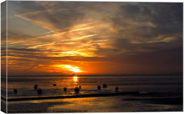 Winter sunset at Thorpe Bay, Essex, UK. Canvas Print by Peter Bolton