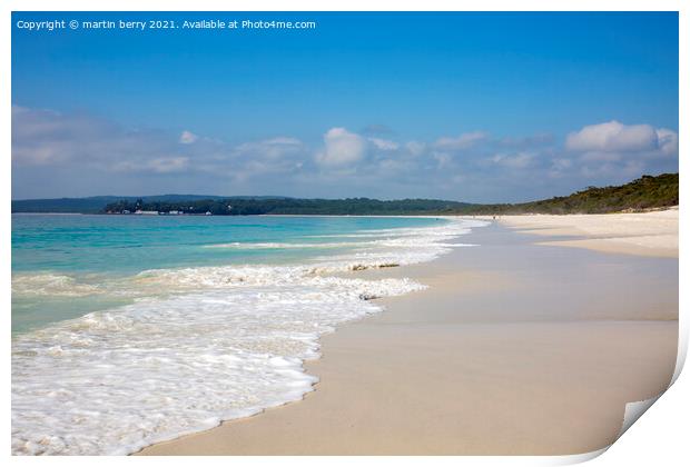 White sands of Hyams Beach Australia Print by martin berry