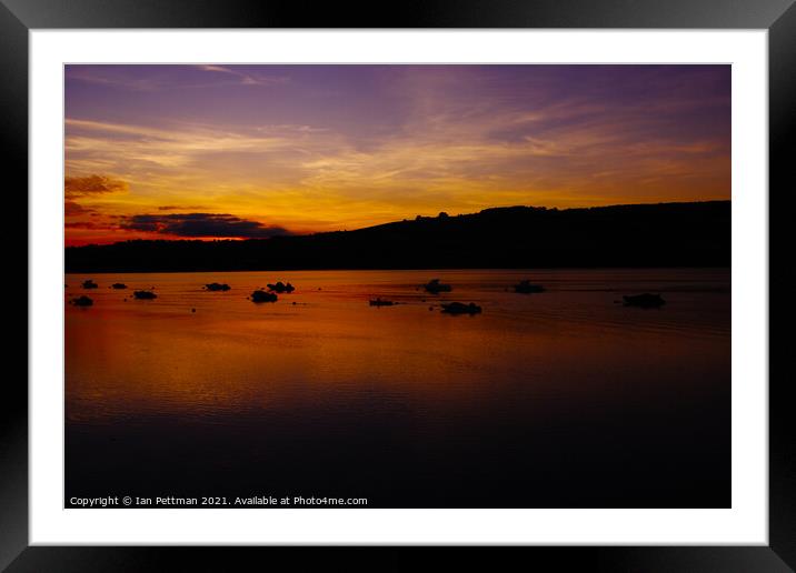 Teignmouth Sunset Framed Mounted Print by Ian Pettman