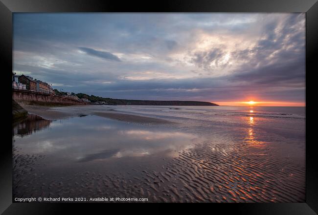 Filey Beach reflections Framed Print by Richard Perks