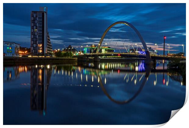 The Squinty Bridge on the River Clyde. Print by Rich Fotografi 