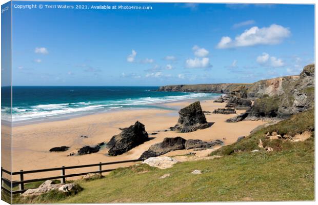 Bedruthan Steps From Carnewas Cliff Path Canvas Print by Terri Waters