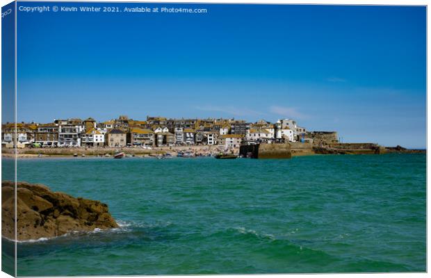 Summer in St Ives Canvas Print by Kevin Winter