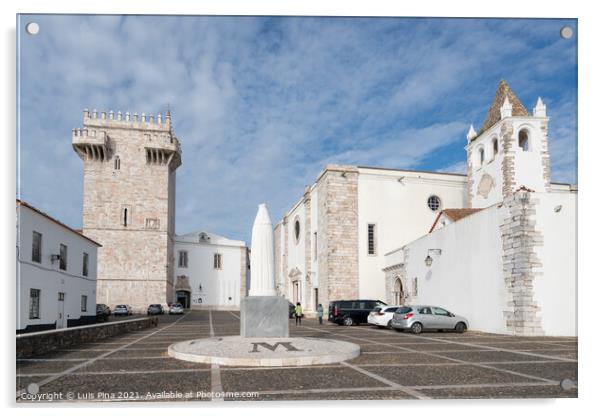 Estremoz castle in Alentejo, Portugal Acrylic by Luis Pina