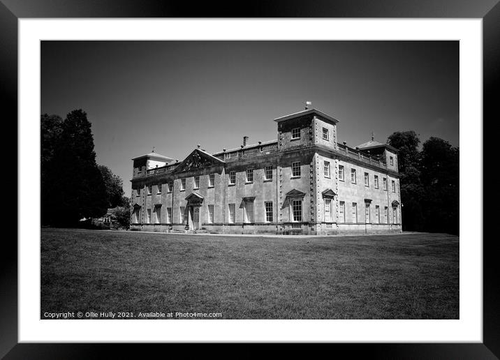 Lydiard House in Black and white  Framed Mounted Print by Ollie Hully