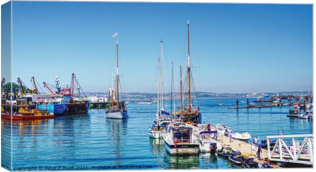 Brixham Sailing Trawler Coming In Canvas Print by Peter F Hunt