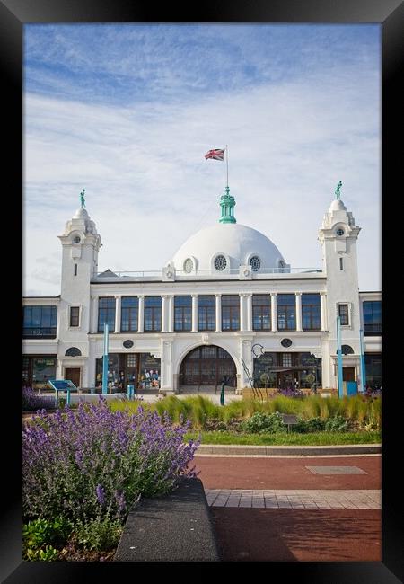 Spanish City, Whitley Bay Framed Print by Rob Cole