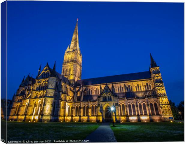 Salisbury Cathedral in Wiltshire, UK Canvas Print by Chris Dorney