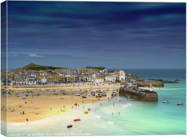 St Ives  Cornwall Canvas Print by Les Schofield