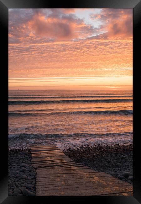 Heavenly pathway to sunset Framed Print by Tony Twyman
