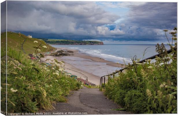 Storm clouds over Sandsend Canvas Print by Richard Perks
