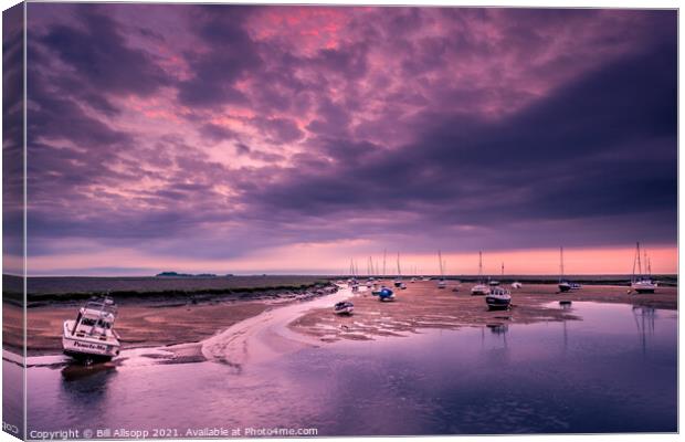 Red sky in the morning. Canvas Print by Bill Allsopp