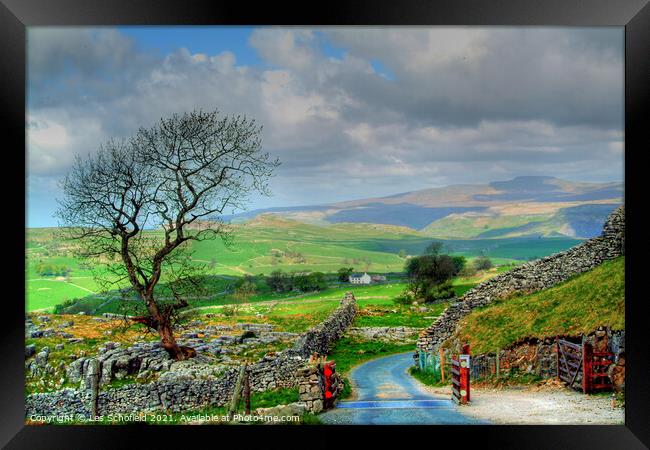 Malham Yorkshire View  Framed Print by Les Schofield