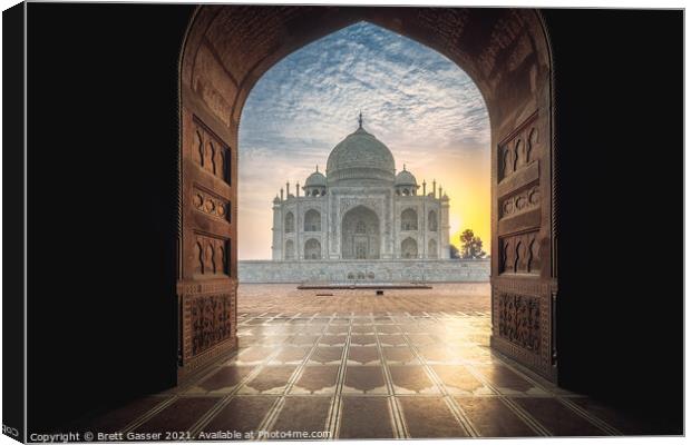 Taj Mahal Sunrise Canvas Print by Brett Gasser
