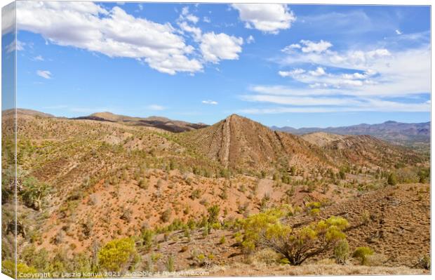 View from the Bunyeroo Valley Lookout - Wilpena Pound Canvas Print by Laszlo Konya