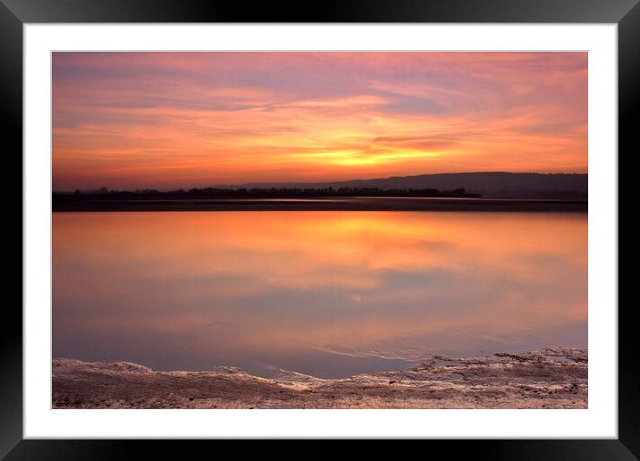 Sunset over the River Severn Framed Mounted Print by Susan Snow